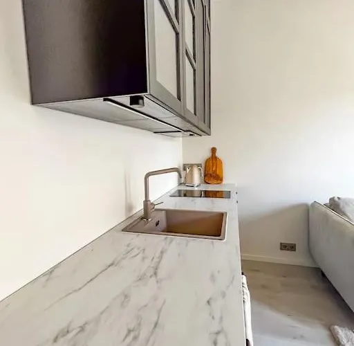 Lumignon Centre With Free Parking Spot Appartement *